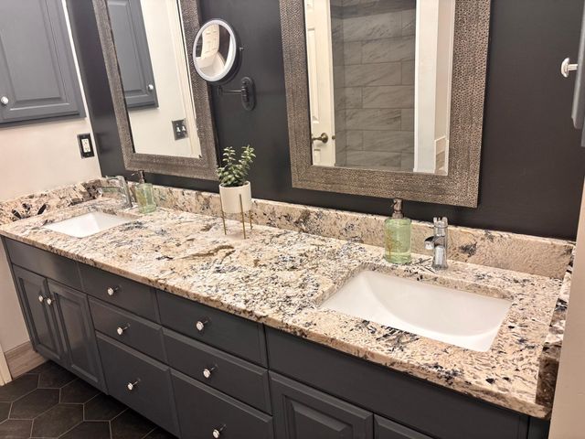 705 Timberline Drive SE, Oronoco, MN 55960