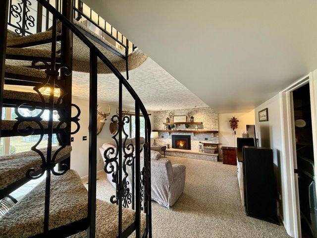 705 Timberline Drive SE, Oronoco, MN 55960