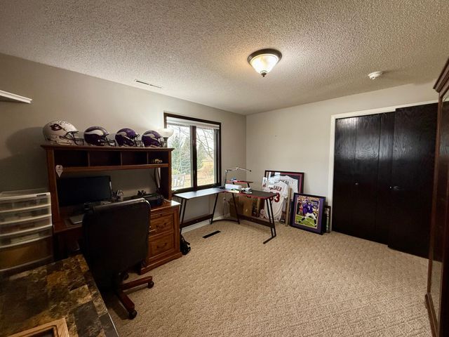 705 Timberline Drive SE, Oronoco, MN 55960