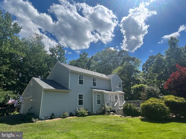 1582 SNUG RD, Shady Side, MD 20764