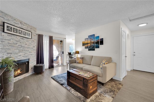 2200 South Fort Apache Road 2221, Las Vegas, NV 89117
