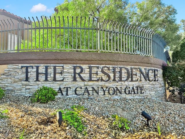 2200 South Fort Apache Road 2221, Las Vegas, NV 89117