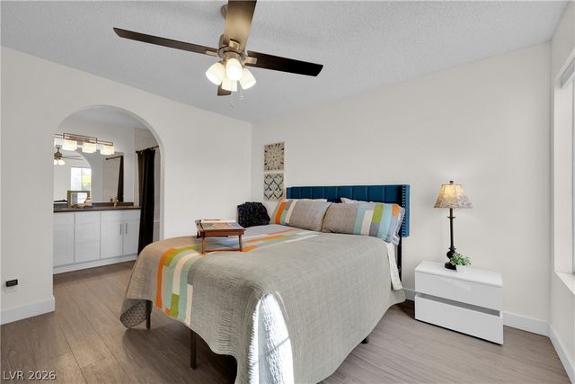2200 South Fort Apache Road 2221, Las Vegas, NV 89117