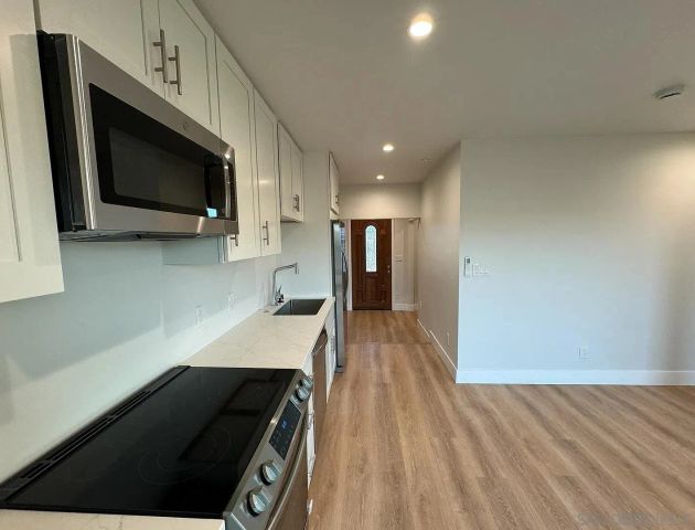 3560-64 Sydney Place, San Diego, CA 92116