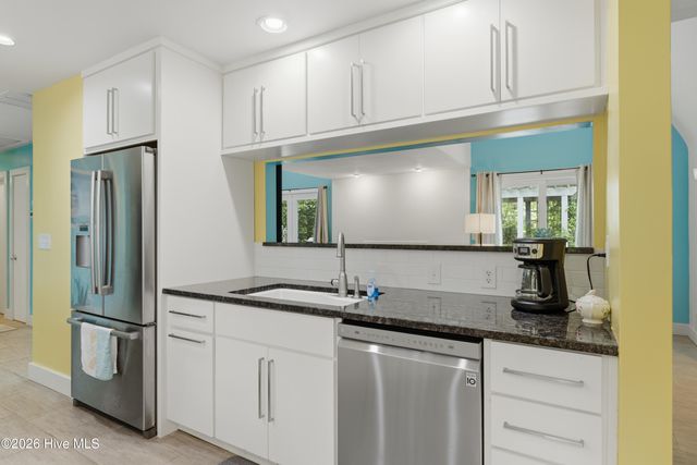 7 Oakbark Court, Calabash, NC 28467