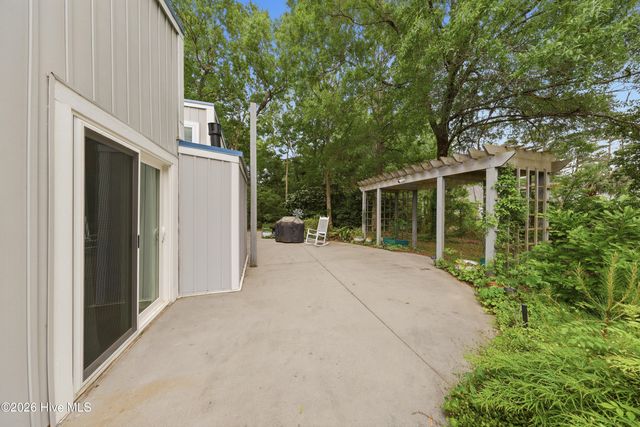 7 Oakbark Court, Calabash, NC 28467