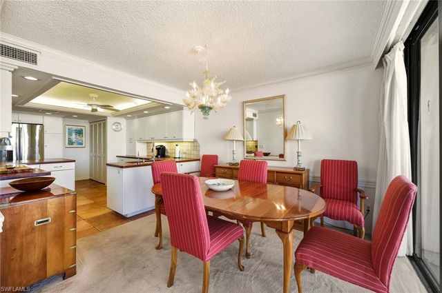 2378 Gulf Shore BLVD N 303, Naples, FL 34103