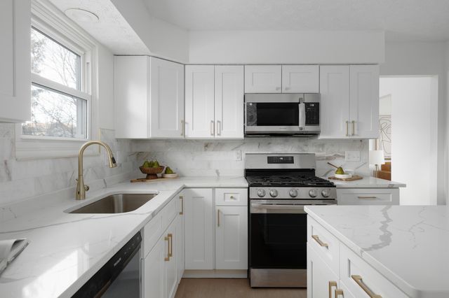 4602 Marilyn Street, Hilliard, OH 43026