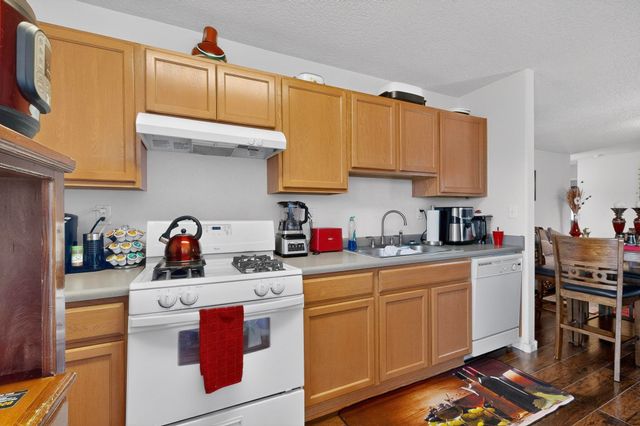 3050 Primo Colores Street, Santa Fe, NM 87507