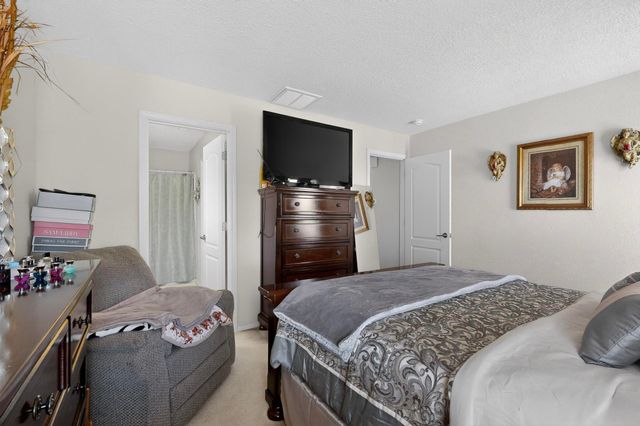 3050 Primo Colores Street, Santa Fe, NM 87507