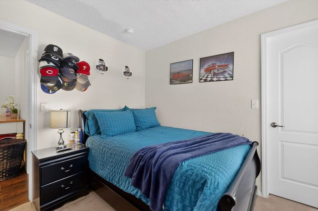 3050 Primo Colores Street, Santa Fe, NM 87507