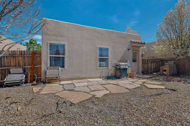 3050 Primo Colores Street, Santa Fe, NM 87507