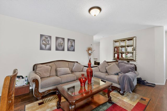 3050 Primo Colores Street, Santa Fe, NM 87507