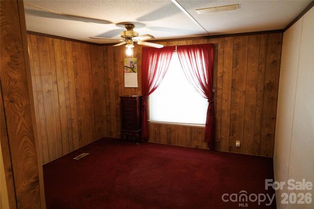 318 Tuckers Grove Road, Statesville, NC 28625
