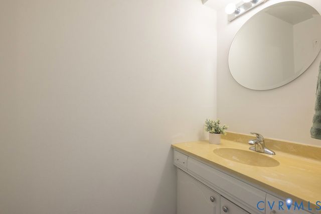 7913 Chowning Cir, Henrico, VA 23294