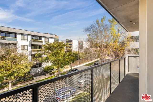 2361 Fox Hills Drive 502, Los Angeles, CA 90064