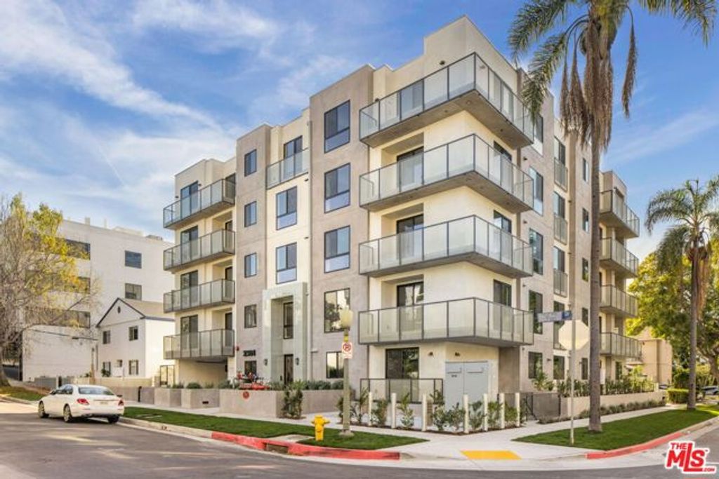 2361 Fox Hills Drive 502, Los Angeles, CA 90064