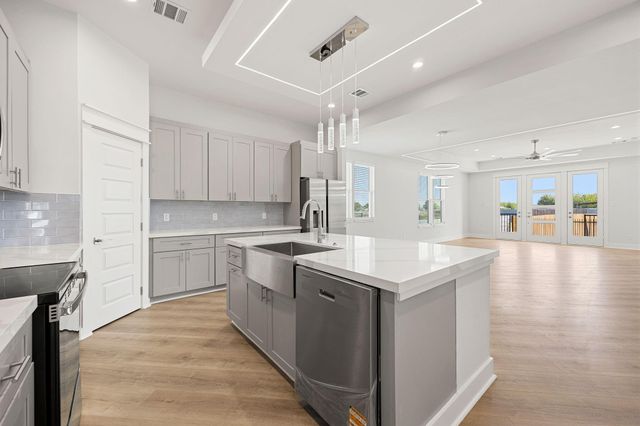 625 Road 5704, Cleveland, TX 77327