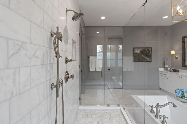 2825 Sugar Tree Rd, Nashville, TN 37215