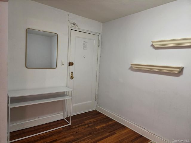 67-12 Yellowstone Boulevard B15, Forest Hills, NY 11375