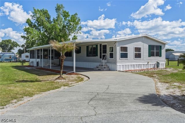 1586 NE Grapefruit ST, Arcadia, FL 34266
