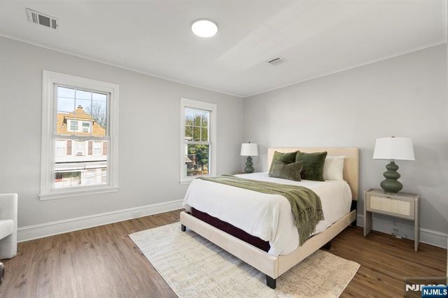 13 Orange Place, Irvington, NJ 07111