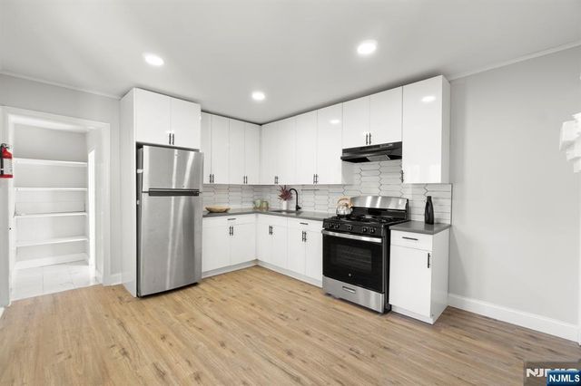 13 Orange Place, Irvington, NJ 07111