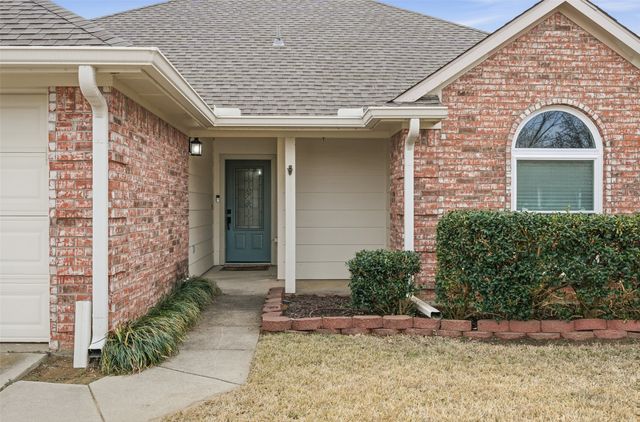 217 Quail Run, Aubrey, TX 76227