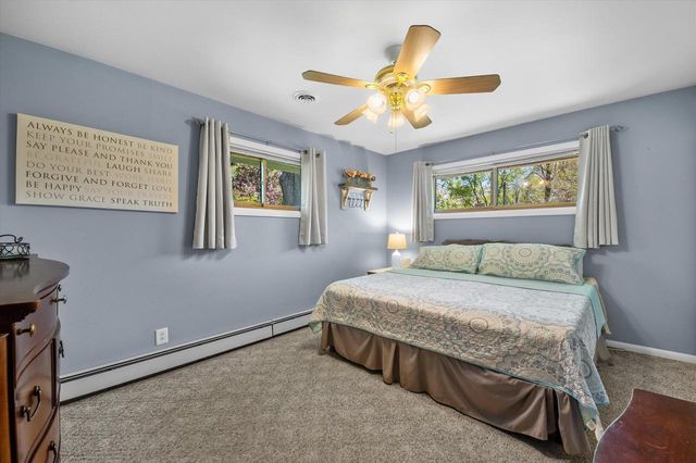 12323 Woodside COURT, Wauwatosa, WI 53226