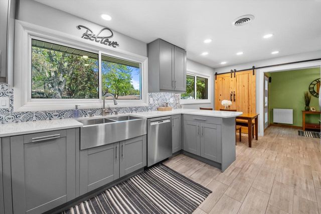12323 Woodside COURT, Wauwatosa, WI 53226
