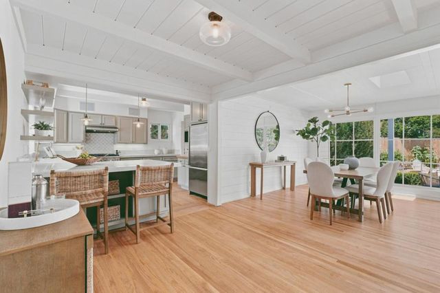 3751 Bay Road, Menlo Park, CA 94025