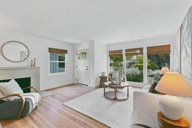 3751 Bay Road, Menlo Park, CA 94025