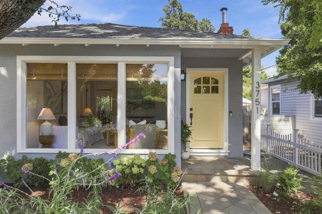 3751 Bay Road, Menlo Park, CA 94025
