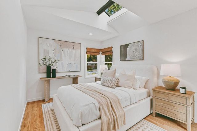 3751 Bay Road, Menlo Park, CA 94025