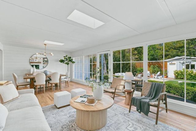 3751 Bay Road, Menlo Park, CA 94025