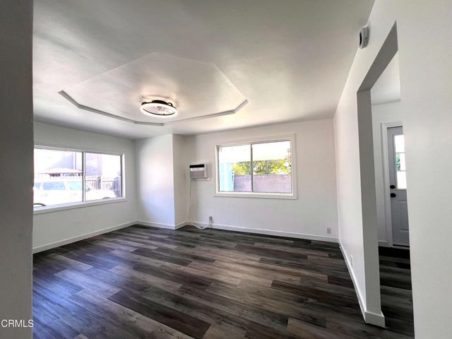 611 A Kimlin Drive, Glendale, CA 91206