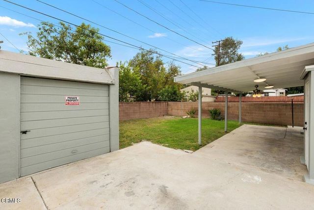 611 A Kimlin Drive, Glendale, CA 91206