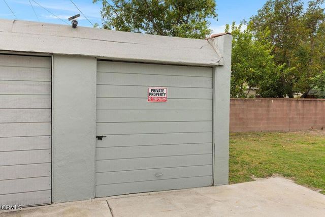 611 A Kimlin Drive, Glendale, CA 91206
