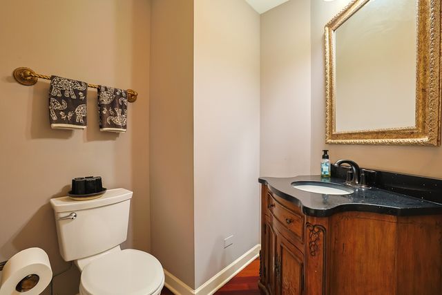 1841 Central Avenue, Northbrook, IL 60062