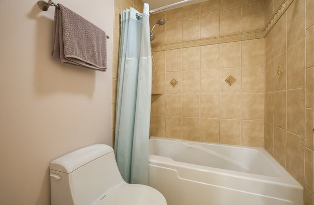 1841 Central Avenue, Northbrook, IL 60062