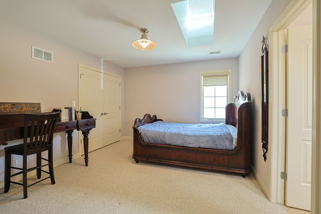 1841 Central Avenue, Northbrook, IL 60062