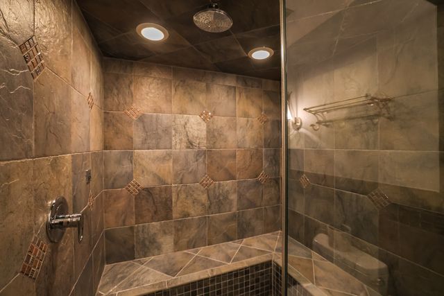 1841 Central Avenue, Northbrook, IL 60062