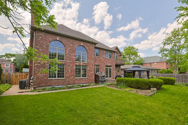 1841 Central Avenue, Northbrook, IL 60062