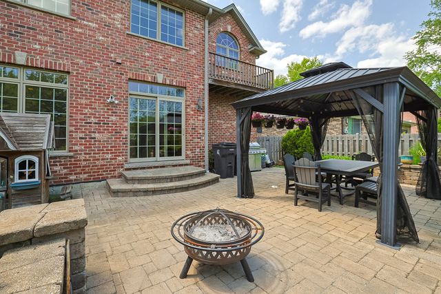 1841 Central Avenue, Northbrook, IL 60062