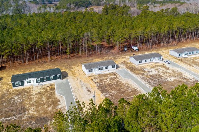 1938 Goose Bay Rd., Loris, SC 29569
