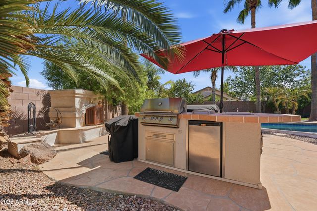 1889 E Lynx Place, Chandler, AZ 85249