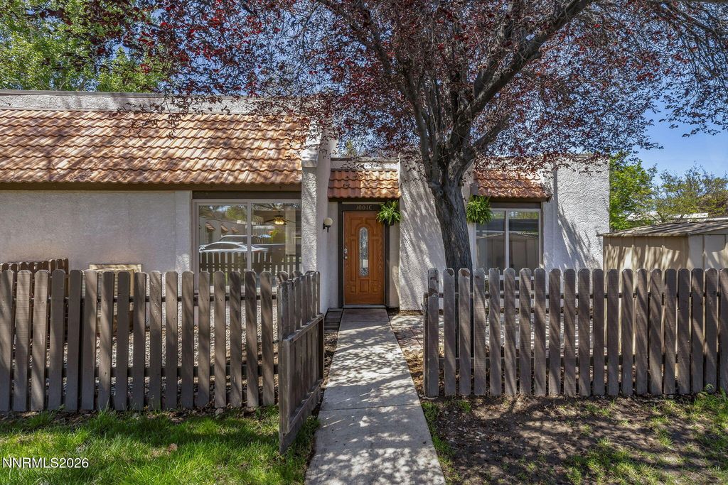 Image 1 of property listing at 1001 Baywood Drive C, Sparks, NV 89434