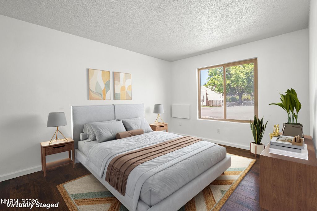 Image 15 of property listing at 1001 Baywood Drive C, Sparks, NV 89434