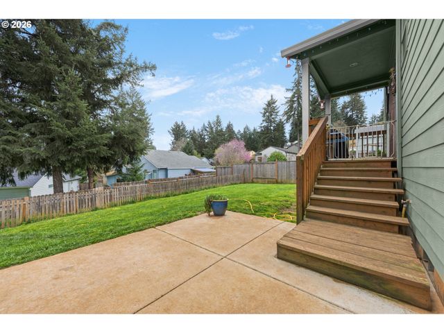 87977 10TH St, Veneta, OR 97487