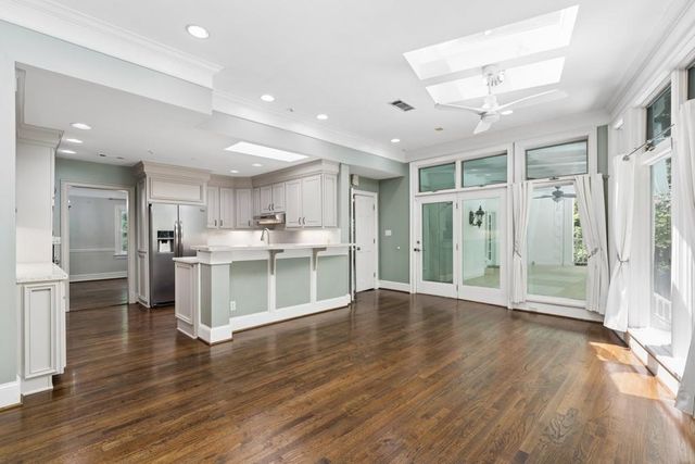 585 Idlewood Drive, Sandy Springs, GA 30327